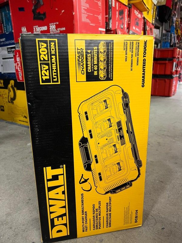 DEWALT 20V MULTI-PORT SIMULTANEOUS FAST CHARGER 
