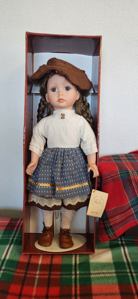  Vinyl Doll In Original Box 18 Inch Tall