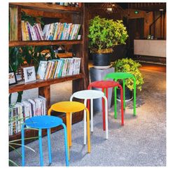 Yaheetech 17.3in Plastic Stackable Stools