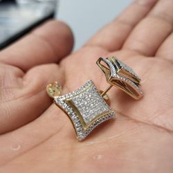 10k Gold Pair Of Diamond Earrings 