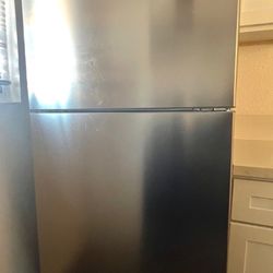 Standard Size Refrigerator 