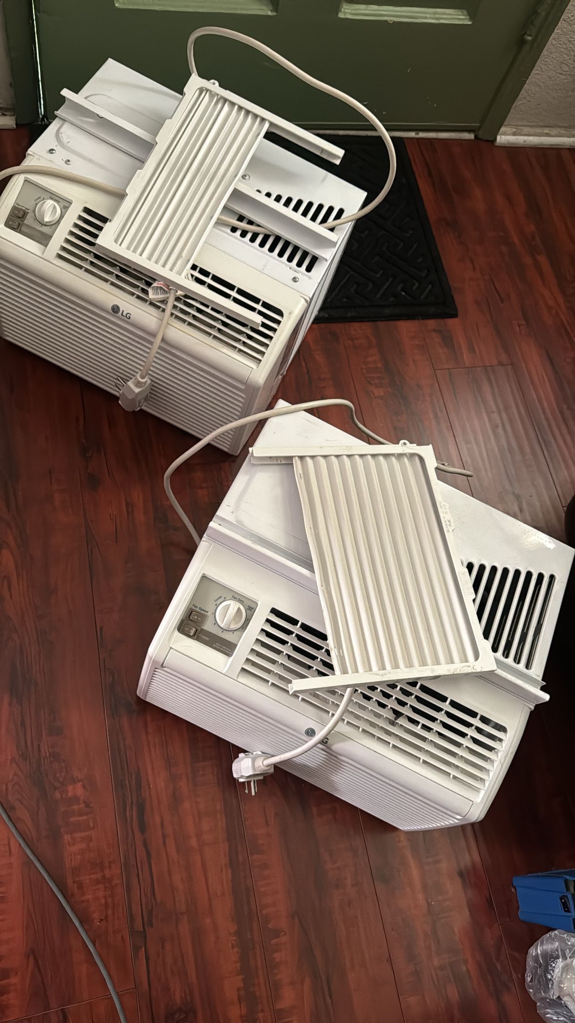 AC