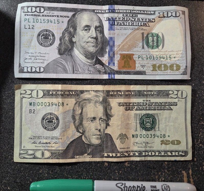 (2) Star Notes, $100 & $20 Dollar Bills. The $20 Is A Low Number And Rarer Then Most