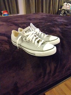 Brand New Never Worn With New shoe Smell Converse Mens Size 10