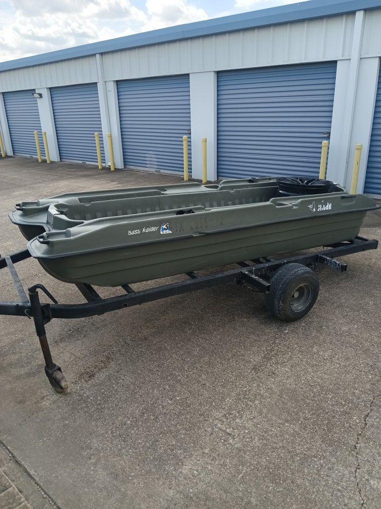 Boat And Trailer 