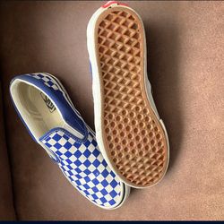 $35, Boys shoes size 5