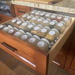 Vintage Spice Jars for Sale in Oregon City, OR - OfferUp