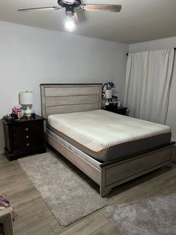 Queen size Solid wood bedroom set with Tempur- Pedic Memory Foam mattress