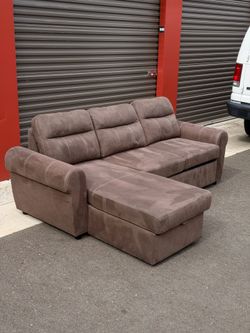 Reversible Sleeper Sectional Sofa with Storage Chaise & USB Ports