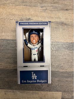 Freddie Freeman 18th inning walk-off world series homerun bobblehead