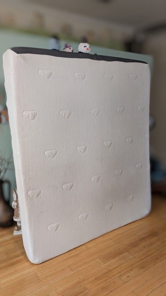 King Size Mattress - Memory Foam