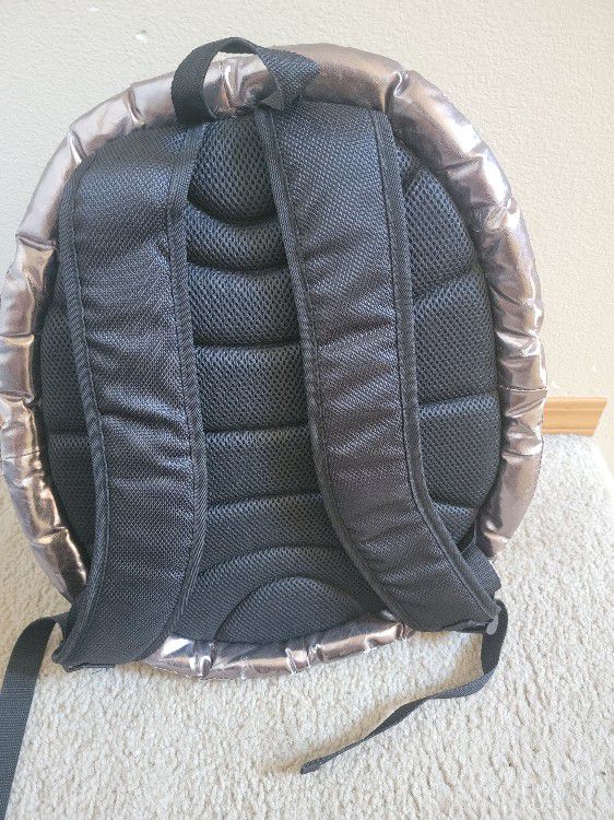 BioDomes Spiked Black-Red Shell Backpack for Sale in Lynnwood, WA - OfferUp