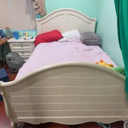 Beautiful solid wood bedroom