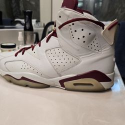 Jordan 6 Retro "MAROON" 2015