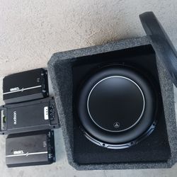 Subwoofer Jl Audio 12w6v3-d4  with Its Box  Orijinal 