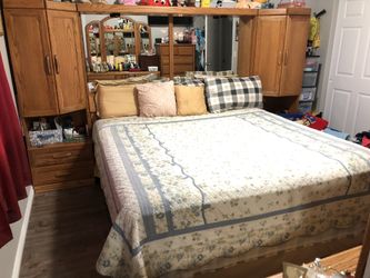King set bed