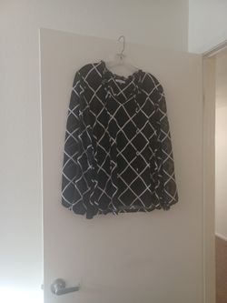 calvin klein  blouse size XL