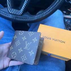 Louis V Monogram Wallet 
