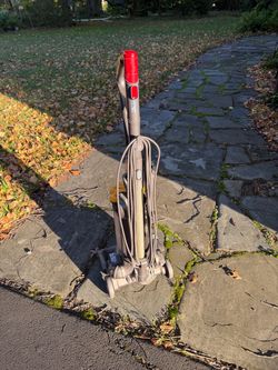 Dyson DC 33
