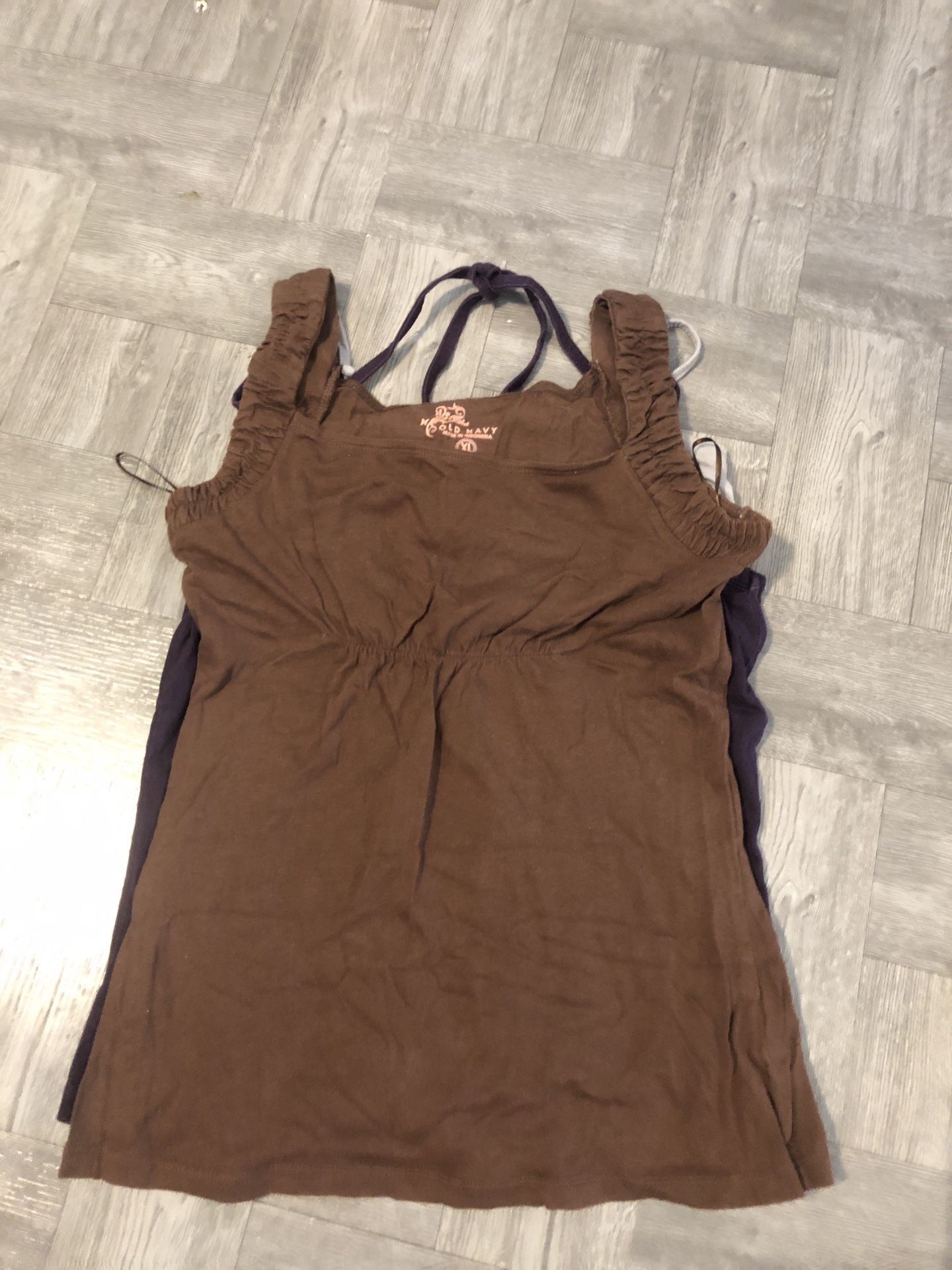 Hollister,old navy