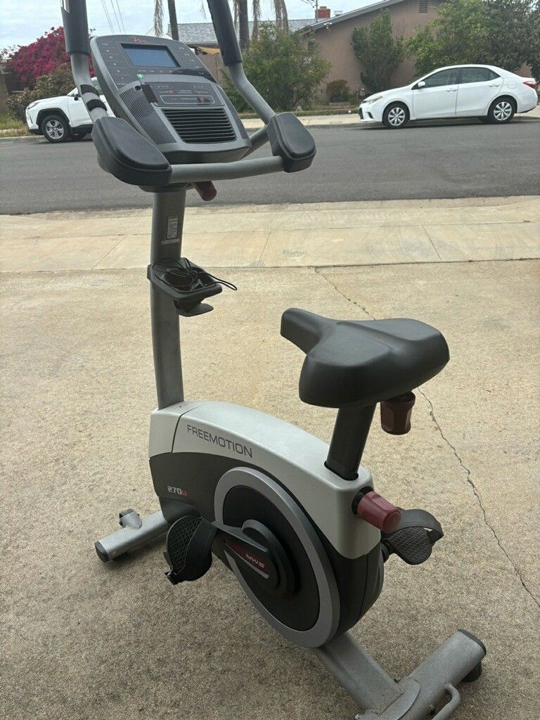 Free Motion exercise bike