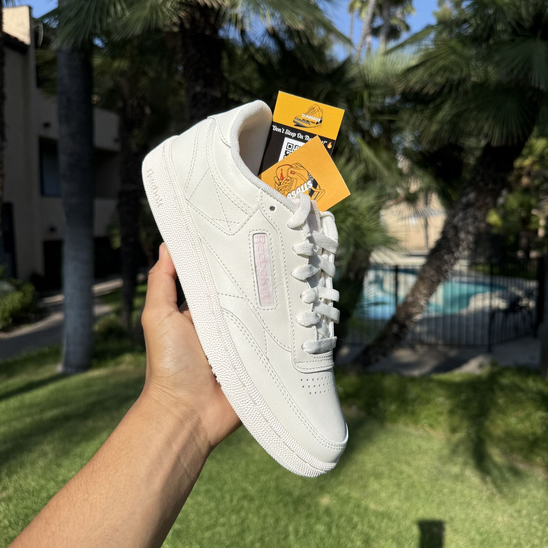 Reebok 85 Vintage ‘Chalk Pink’ Women Sneakers / Shoes