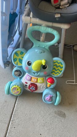 Baby walker sofa