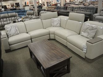 5 Pc. Sectional - Cream | L-Shaped Couch | Corner Couch