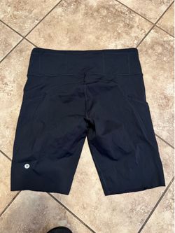Lululemon women’s biker shorts size 10