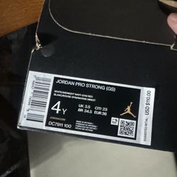 Jordan Pro Strong