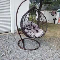 outdoor /indoor egg  swing chair w/mounting stand