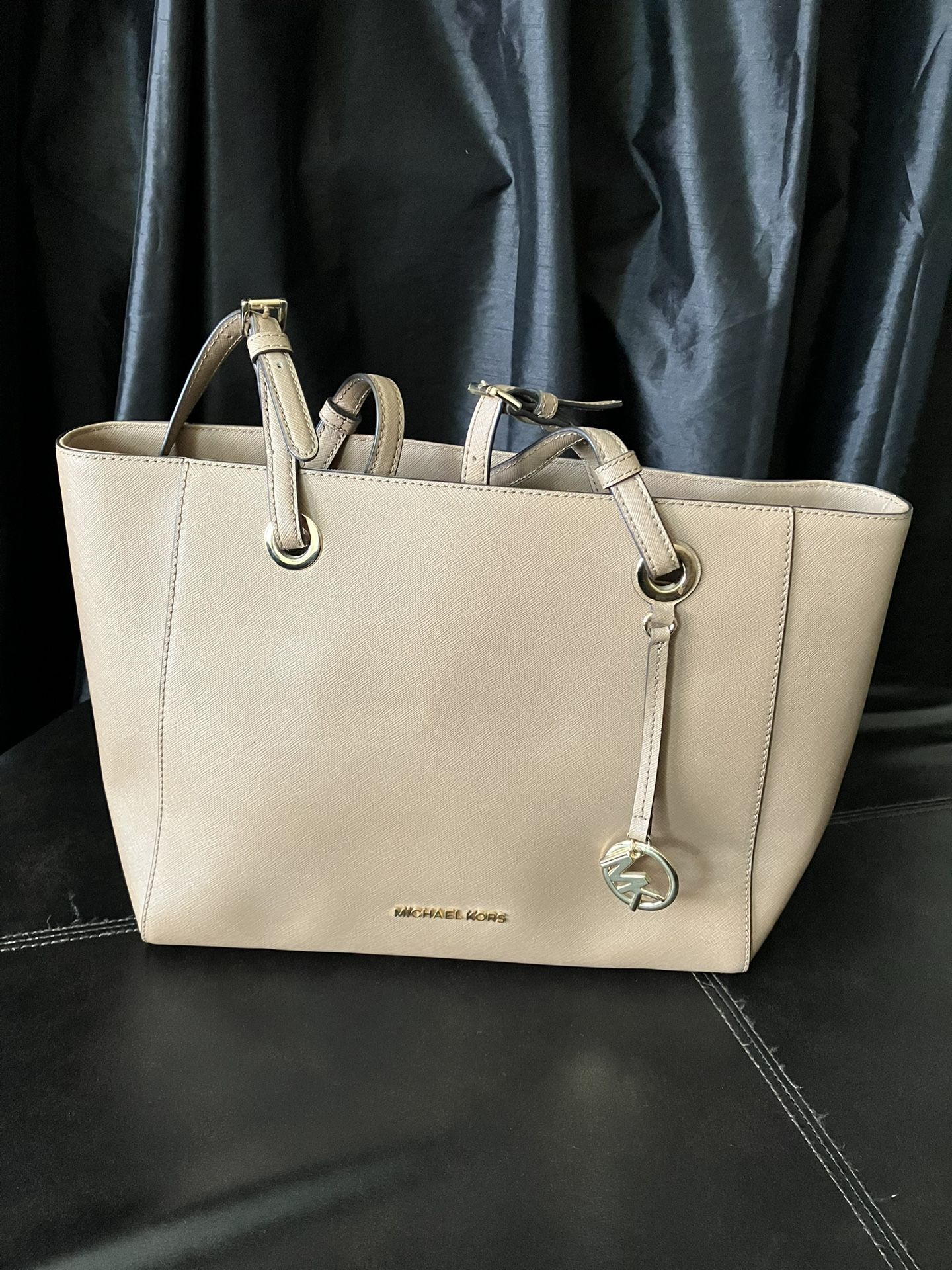 Michael Kors Leather Walsh Tote Khaki