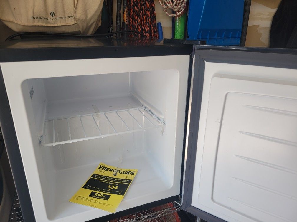 Mini Freezer