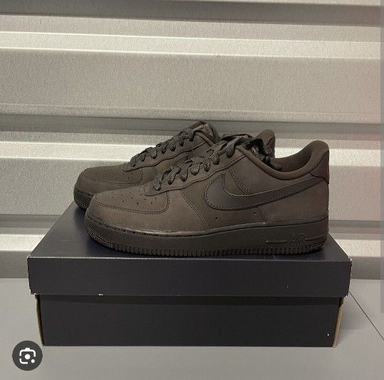 Nike Air Force 1 NEW