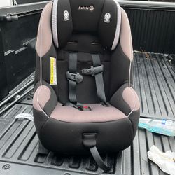 Carseat Safety 1st Expires 2030 Weight 5 To 65 Lbs