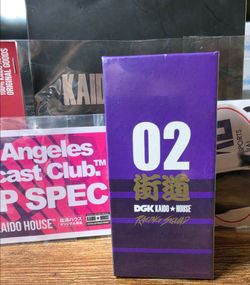 Kaido House Nissan Skyline GT-R (R34) Kaido Works x DGK V1 KHMG 410 , stickers