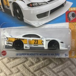 Hot Wheels LB LIBERTY WALK SUPER SILHOUETTE NISSAN SILVIA S15 (White) SHIPPING ONLY 📦📦📦📦