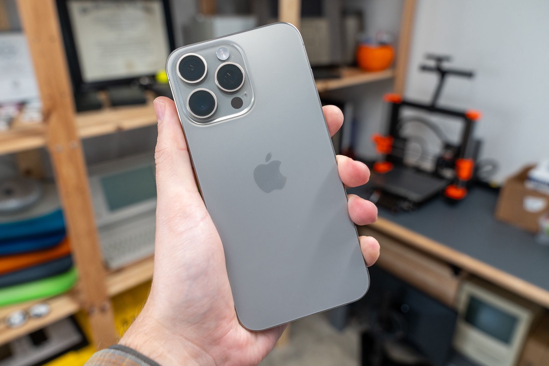 iPhone 15 Pro Max / Brand New AT&T