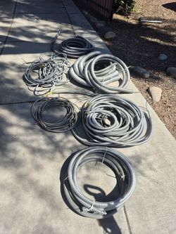 Electric wire flexing conduit
