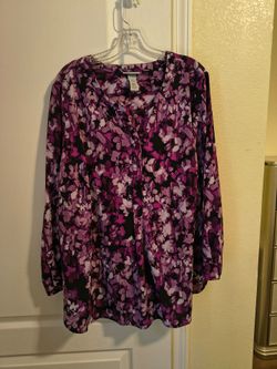 Plus size top bundle. 2x blouses, lot of shirts. Blusas talla 2x