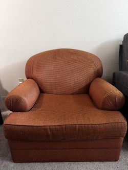 Cozy Accent Chair – $30