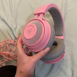 Pink razor headphones