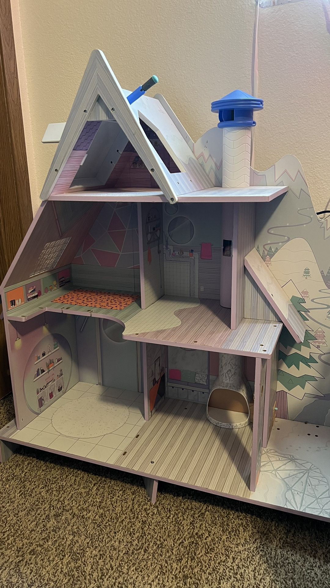 Doll House 