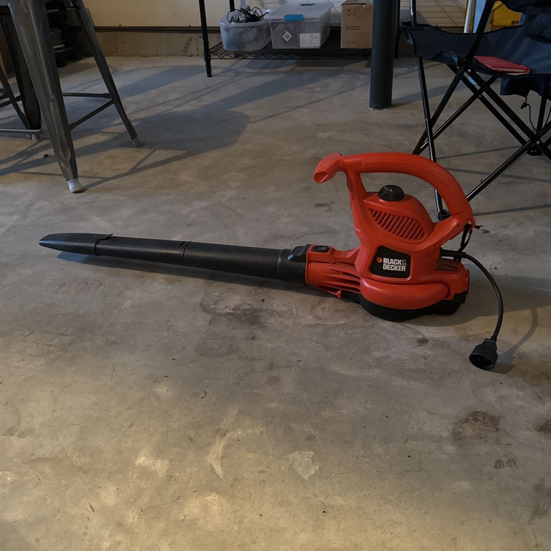 Black and Decker Plug In Leaf Blower