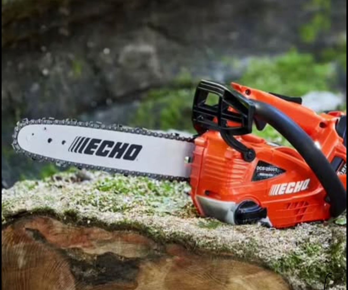 Echo eFORCE 12 in. 56V X Series Cordless Battery Top Handle Chainsaw with 2.5Ah Battery and Charger