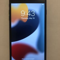 iPhone 7 Plus 128GB Unlocked For Any Carrier!