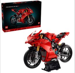 Ducati Panigale V4 S Motorcycle