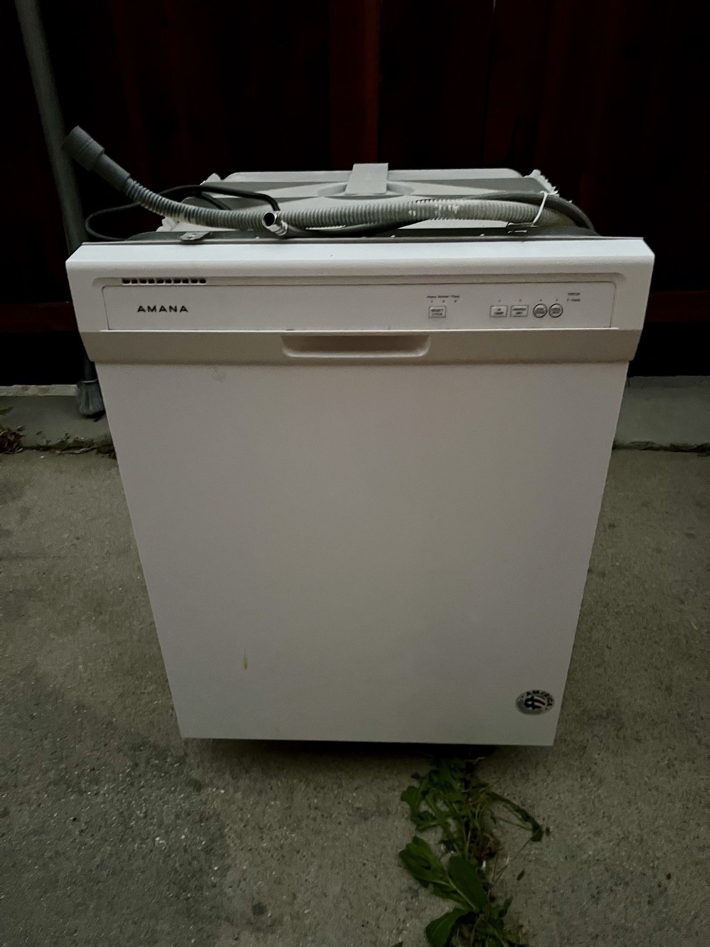 Amana 24” Built It Dishwasher 