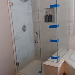 Shower Doors (Puertas Para Su Ducha)