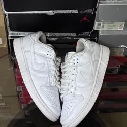 Nike Dunk Low 'Triple White'